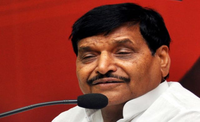 लखनऊ: सपा का कलह खत्म, शिवपाल को लौटाया गया उनका विभाग
