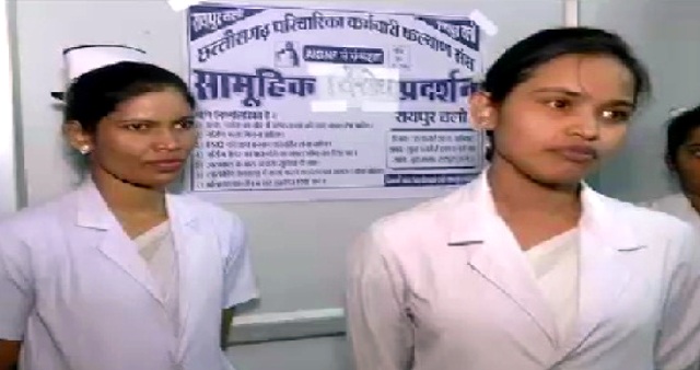हड़ताल पर नर्सेस, 4600 रु ग्रेड पे की मांग