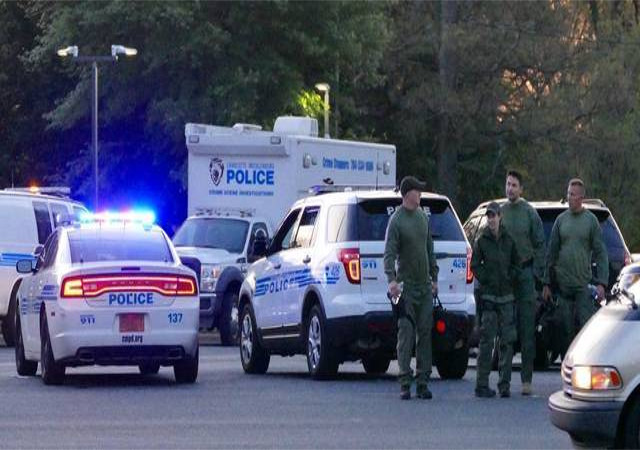 अमेरिकाः शेर्लोट में एक अश्वेत शख्स की पुलिस की गोली से मौत, आपातकाल घोषित