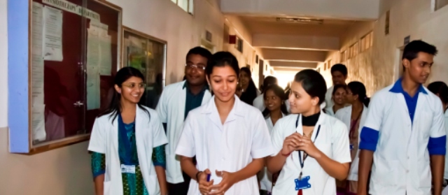 छग के तीन निजी मेडिकल कॉलेजों में MBBS की पढ़ाई के लिए फीस तय