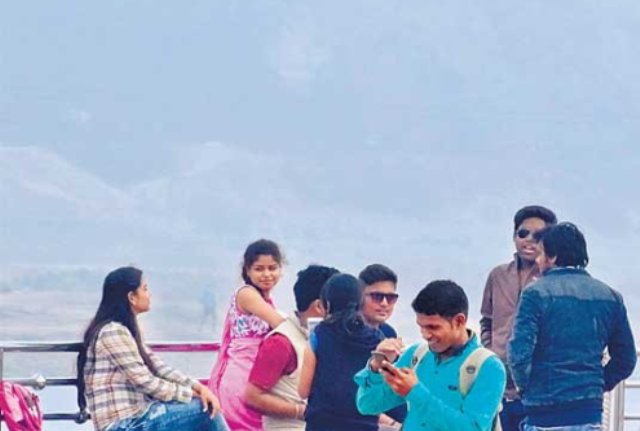 रायपुर में न्यूनतम तापमान सामान्य से 2 डिग्री ज्यादा, ठंड हुई कम