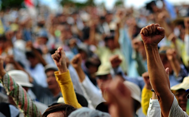 रायपुर: संविलियन और छठे वेतनमान को लेकर शिक्षाकर्मियों का आंदोलन