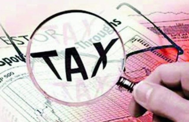 इनकम टैक्स की दरों में कटौती करने और छूट सीमा 5 लाख तक करने का सुझाव…