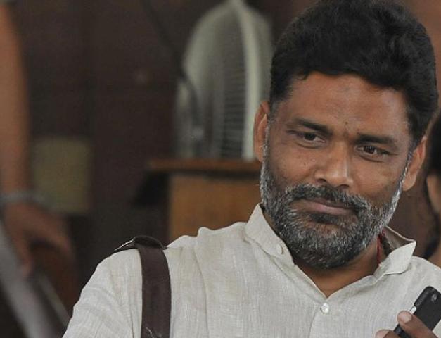 नोटबंदी के खिलाफ लोगों से मिलने पहुंचे राहुल गांधी का विरोध, लोगों ने लगाए मोदी जिंदाबाद के नारे