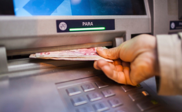 अब नहीं होगी कैश की दिक्कत, पेट्रोल पंप में ATM की तरह कैश नोट मिलेंगे