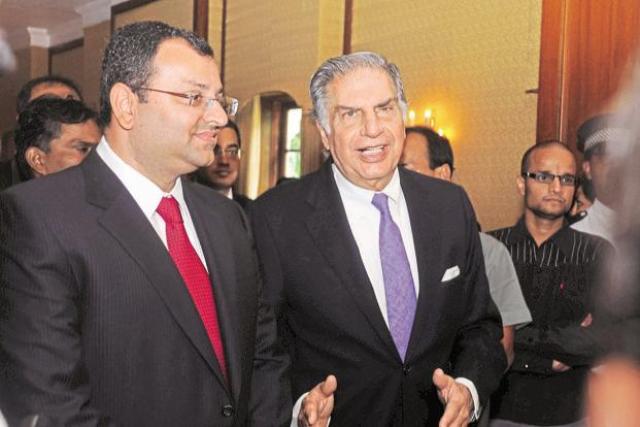 साइरस मिस्त्री को टाटा कंपनी के डायरेक्टर पद से भी हटाने की तैयारी…