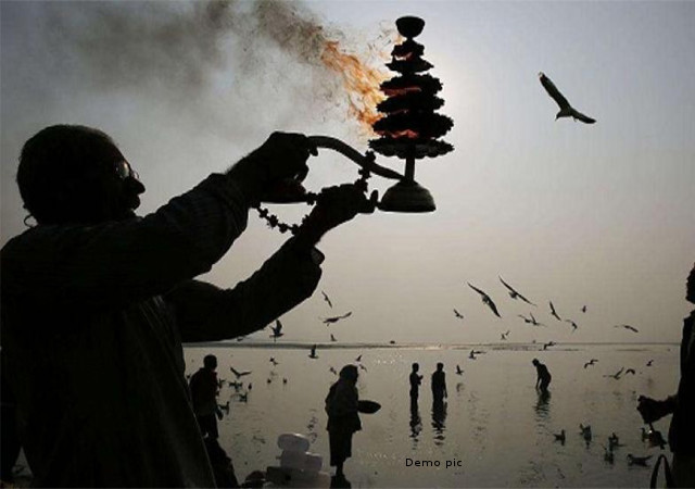 बांग्लादेशः ‘हिंदुओं का पलायन जारी, एेसा रहा तो 30 साल बाद वहां एक भी हिंदू नहीं बचेंगे’