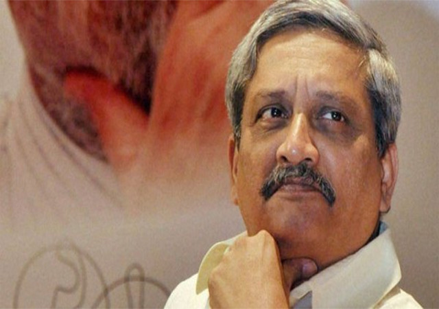 अगर दुश्मन ने हमें उकसाया तो उसकी आंखें निकाल लेंगेः मनोहर पर्रिकर