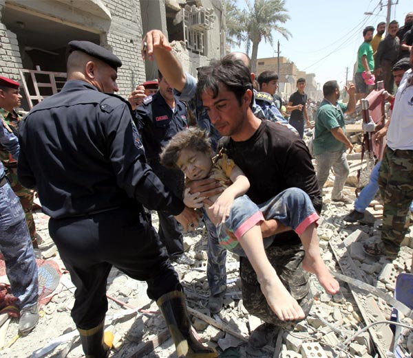 बगदाद:अपने ही देश में गिराया बम!