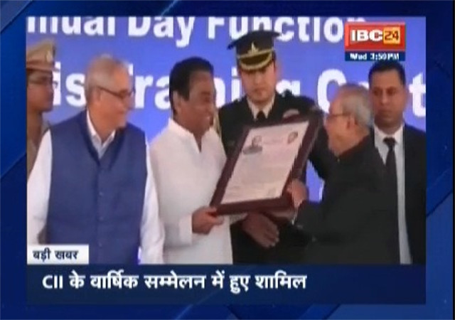छिंदवाड़ा के दौरे पर रहे राष्ट्रपति प्रणव मुखर्जी, कहा- मध्यप्रदेश सरकार कर रही अच्छा काम