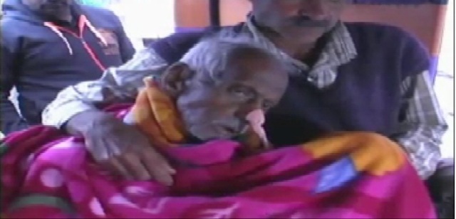 मंदसौर: नोटबंदी की मार और सरकार की बेरहम सिस्टम से जनता परेशान