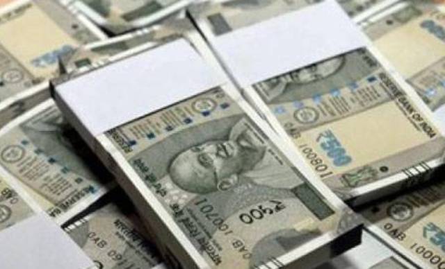 हैदराबाद: कैब ड्राइवर के खाते में 7 करोड़ रुपये…