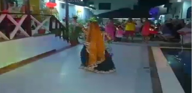 देशभर में रही क्रिसमस की धूम…