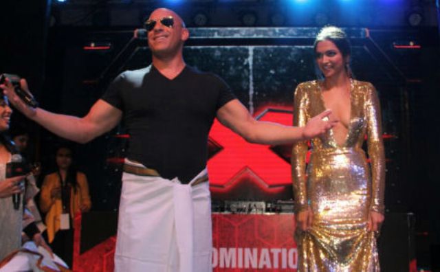 मुंबई: फिल्म ‘xxx द रिटर्न ऑफ ज़ेंडर केज’ के प्रमोश्नल इवेंट में शामिल हुए विन डीजल-दीपिका