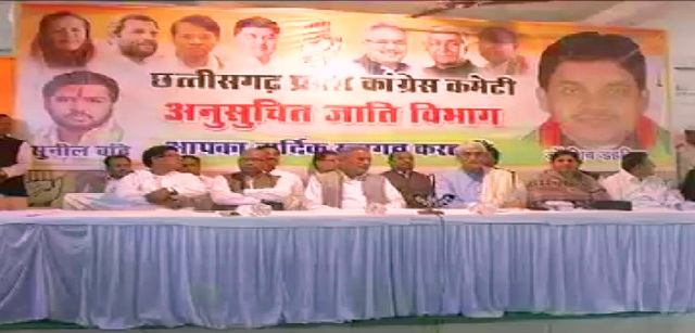 छग: कांग्रेस ने पूर्व CM अजीत जोगी के खिलाफ खोला एक और मोर्चा, असली और नकली सतनामी का उठाया मुद्दा