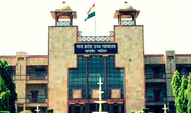 आजादी के 70 साल बाद भी भूख से मौत, शासन प्रशासन कर क्या रहा है ?