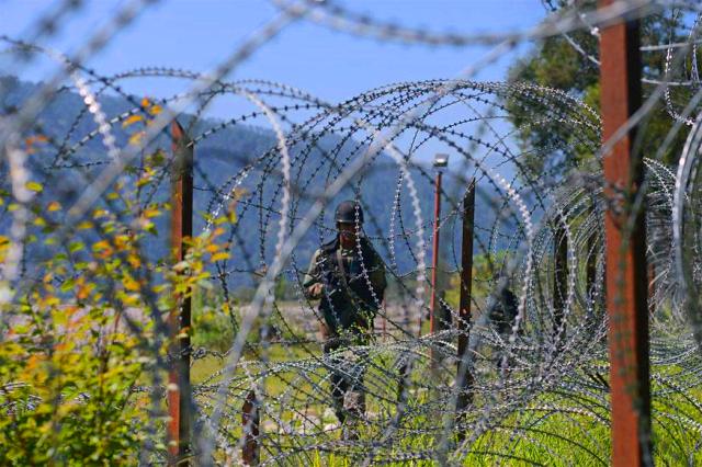 पाकिस्तान ने गलती से LOC पार करने वाले भारतीय जवान चंदू चव्हाण को रिहा किया
