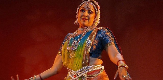 हेमा मालिनी के नृत्य पर कांग्रेस का विरोध