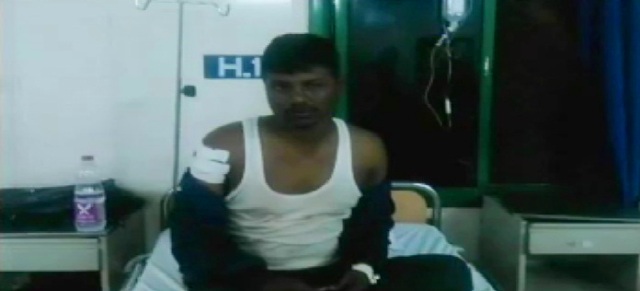 बस्तर: किरंदुल में CRPF के जवान को नक्सलियों ने तीरमार किया घायल