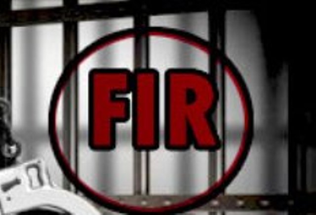 बेला भाटिया के घर पर हंगामा करने वालों के खिलाफ FIR दर्ज