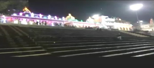 नर्मदा जयंती के लिए सजा सेठानी घाट