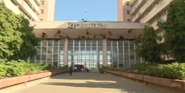 विंध्याचल भवन के फ्लोर पर लगी आग, बड़ी दुर्घटना टली