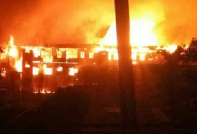 नागालैंड: निकाय चुनाव में महिला आरक्षण के खिलाफ प्रदर्शन, कई सरकारी इमारतों में लगाई आग