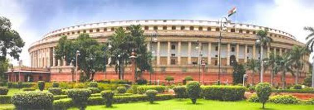 500 और 1000 के नोटों पर औपचारिक प्रतिबंध के लिए लोकसभा में विधेयक पेश
