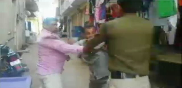शराबी शिक्षक ने प्रधानमंत्री को कहे अपशब्द, बीजेपी कार्यकर्ताें ने पीटा