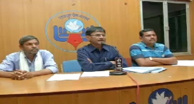 पेंड्रावन जलाशय को बचाने के लिए देवजी भाई पटेल की पदयात्रा