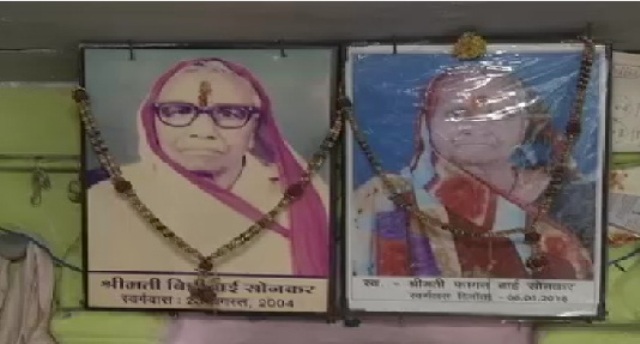 सब्जी बेचकर लोगों के जीवन में जलाई शिक्षा की जोत…