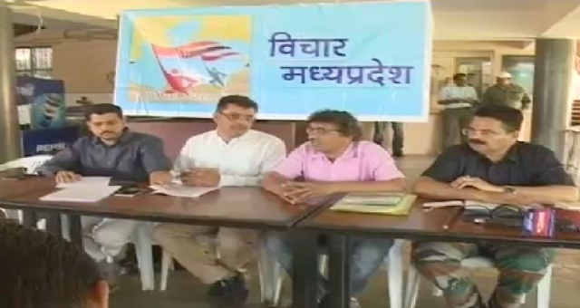 मप्र: पंचायत मंत्री गोपाल भार्गव पर विधानसभा में गलत जानकारी देने के गंभीर आरोप