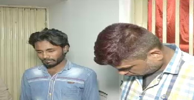 नोटबंदी के नाम पर कई लोगों से ठगी करने वाले दो शातिर गिरफ्तार