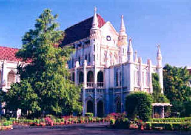 मप्र: सीएम शिवराज को आर्म्स एक्ट में हाईकोर्ट से राहत