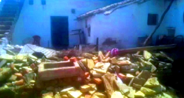 बलौदाबाजार: घर में घुसी JCB, दीवार गिरने से पति-पत्नी की मौत