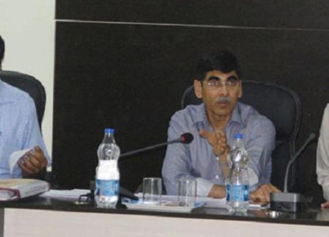 अपर मुख्य सचिव और पंचायतराज के आयुक्त के बीच नोंकझोंक का मामला जाएगा सीएम के पास