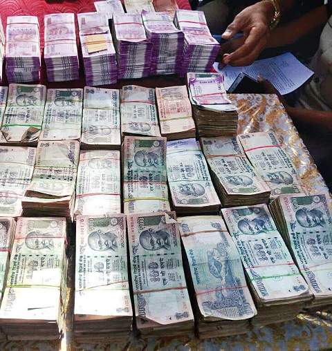 काले धन वालों को आयकर की चेतावनी, PMGKY का उपयोग करे नहीं तो 137 प्रतिशत टैक्स वसूला जाएगा