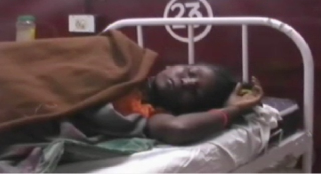 इस बहादुर युवती ने हाथी को दी मात, वन विभाग बनवा रहा धीरा पर डाॅक्यूमेंट्री