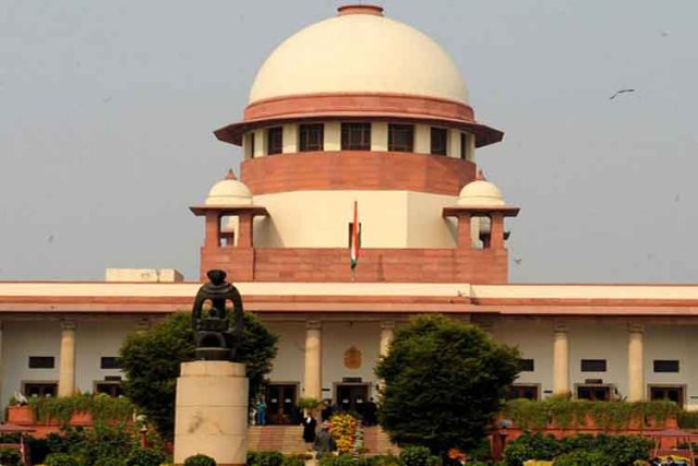 EVM से छेड़छाड के मामले में सुप्रीम कोर्ट ने इलेक्शन कमीशन को नोटिस भेज मांगा जवाब