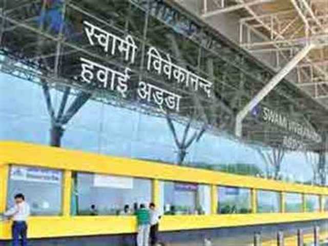 रायपुर: एयरपोर्ट रनवे क्लोजर मुंबई-दिल्ली की 2-2 फ्लाईट अस्थाई तौर पर बंद