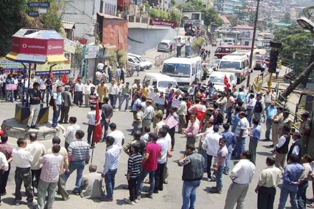 मप्र: प्रदेश की नई आबकारी नीति का विरोध तेज