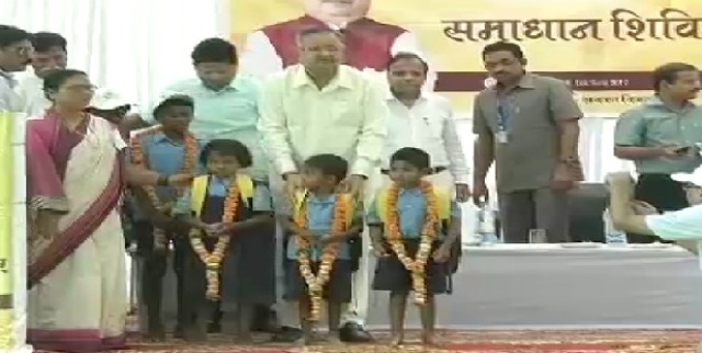 लोक सुराज अभियान: केरलापाल के बाद दुगोली पहुंचे सीएम रमन, कहा सड़कों का बिछ रहा जाल