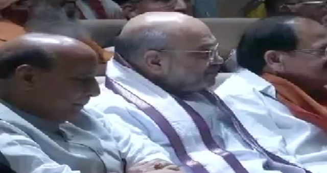 दिल्ली में NDA के 33 दलों की बैठक में फैसला, नरेंद्र मोदी के नेतृत्व में ही लड़ा जाएगा 2019 का चुनाव