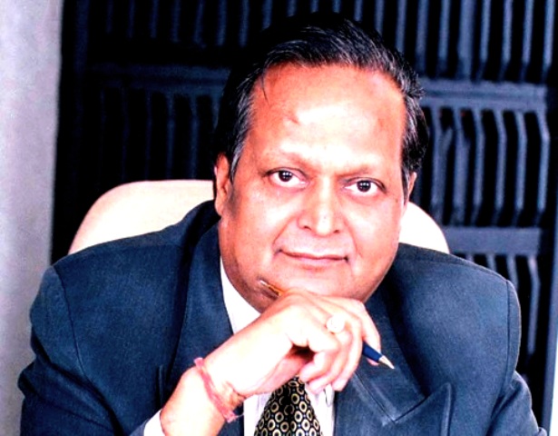 दैनिक भास्कर पत्र समूह के चेयरमैन रमेशचंद्र अग्रवाल का दिल का दौरा पड़ने से निधन