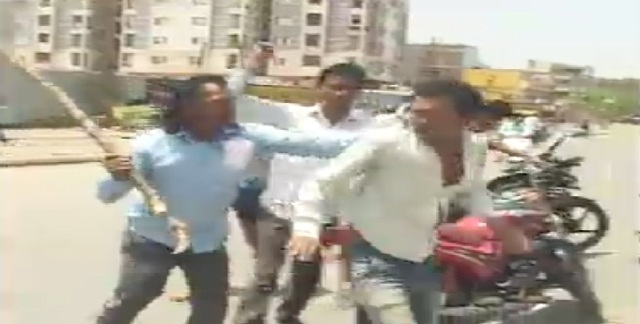 इंदौर: अतिक्रमण की कार्रवाई के दौरान दुकान संचालक ने किया हमला, निगमकर्मी गंभीर रूप से घायल