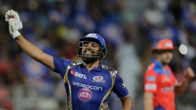 गुजरात लाॅयंस को मात देकर अंकतालिका में शीर्ष पर पहुंची मुंबई