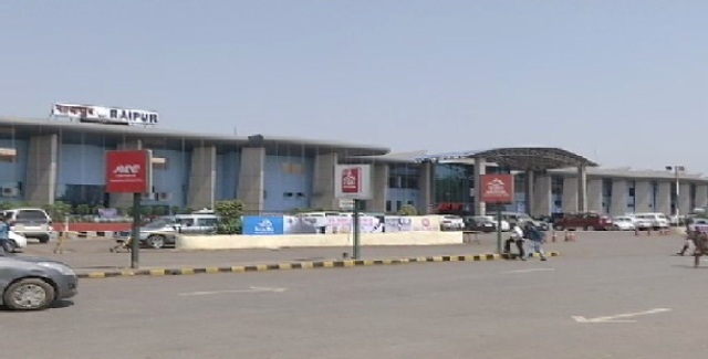 रायपुर: रेलवे स्टेशन पर एक छात्र से 70 हजार की उठाईगिरी