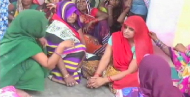 रीवा: नक्सली हमले में शहीद नारायण प्रसाद सोनकर के घर पसरा मातम