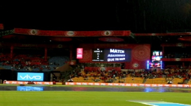 IPL-10 का 29वां मैच बारिश की वजह से हुआ रद्द, RCB और सनराजर्स के बीच होना था मैच