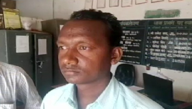 गरियाबंद: 17 नग हीरों के साथ ओडिशा का व्यापारी गिरफ्तार, ग्राहक की तलाश में था व्यापारी